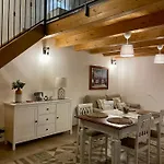 Apartamento A Casa Di Dora